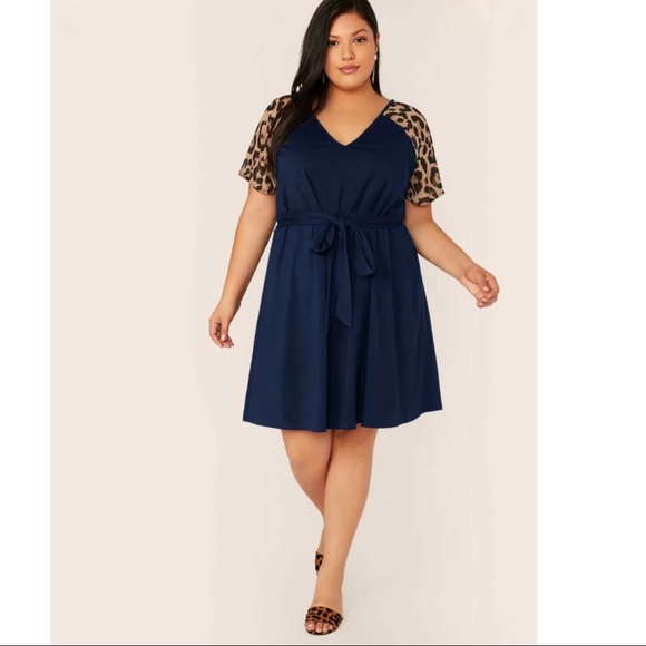 NEW PLUS Navy V Neck Midi Dress w Leopard Sleeves - Picture 5 of 7